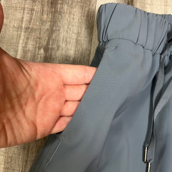 Lululemon Athletic On The Fly Skirt Woven 21” Grey Blue Women’s Size 2 - Picture 5 of 8